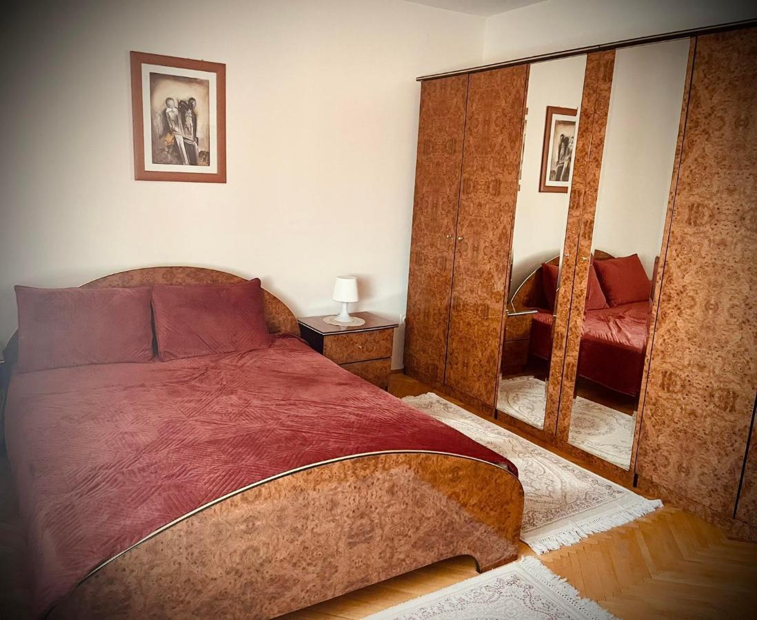 Villa Garden Priština Exteriér fotografie