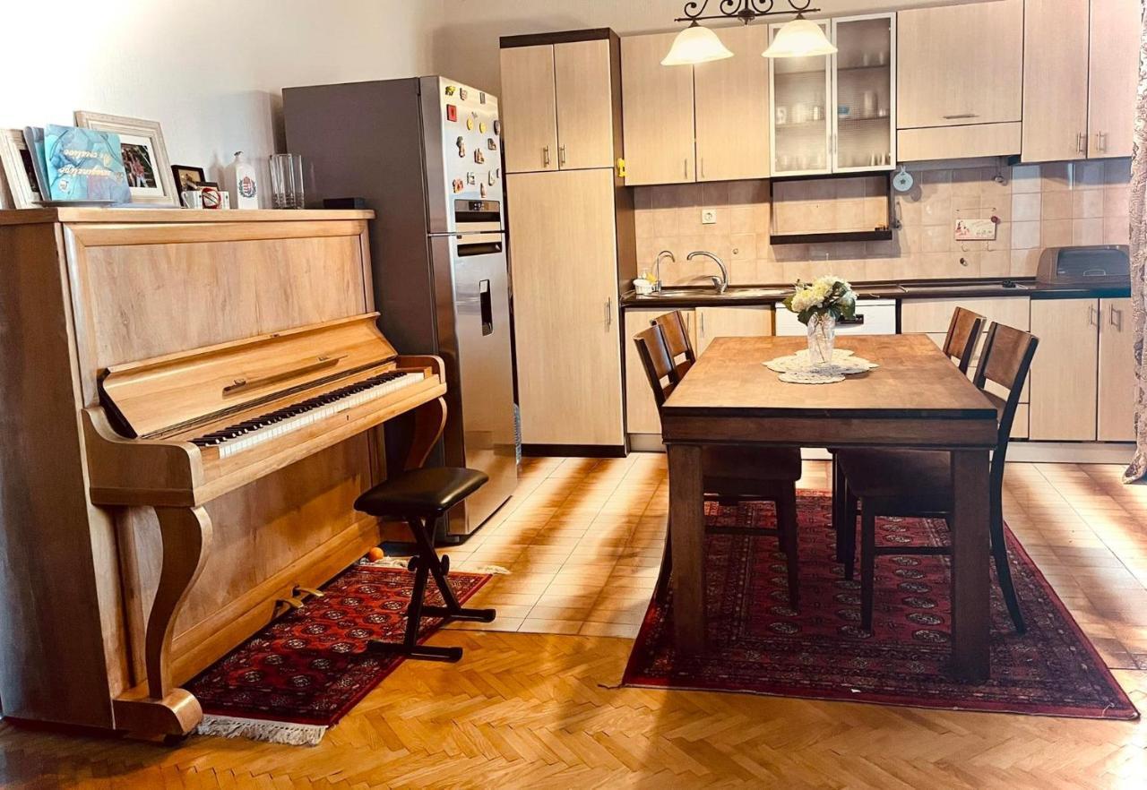 Villa Garden Priština Exteriér fotografie